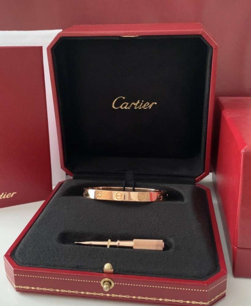 Cartier love