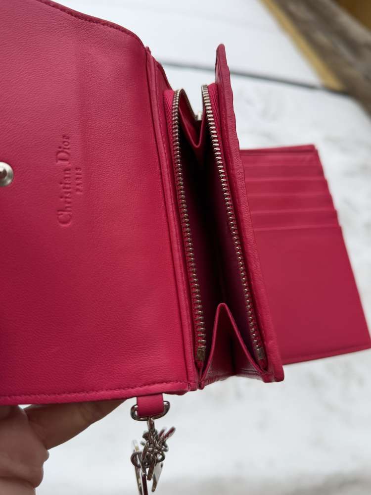 Nová peněženka Dior
