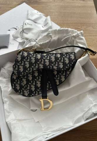 https://www.vipluxury.sk/Dior Saddle bag