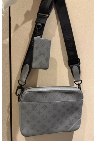 https://www.vipluxury.sk/Louis Vuitton duo messenger