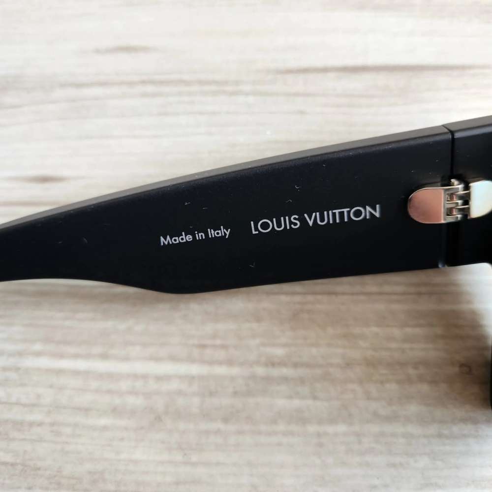 Louis Vuitton Bryle Waima E