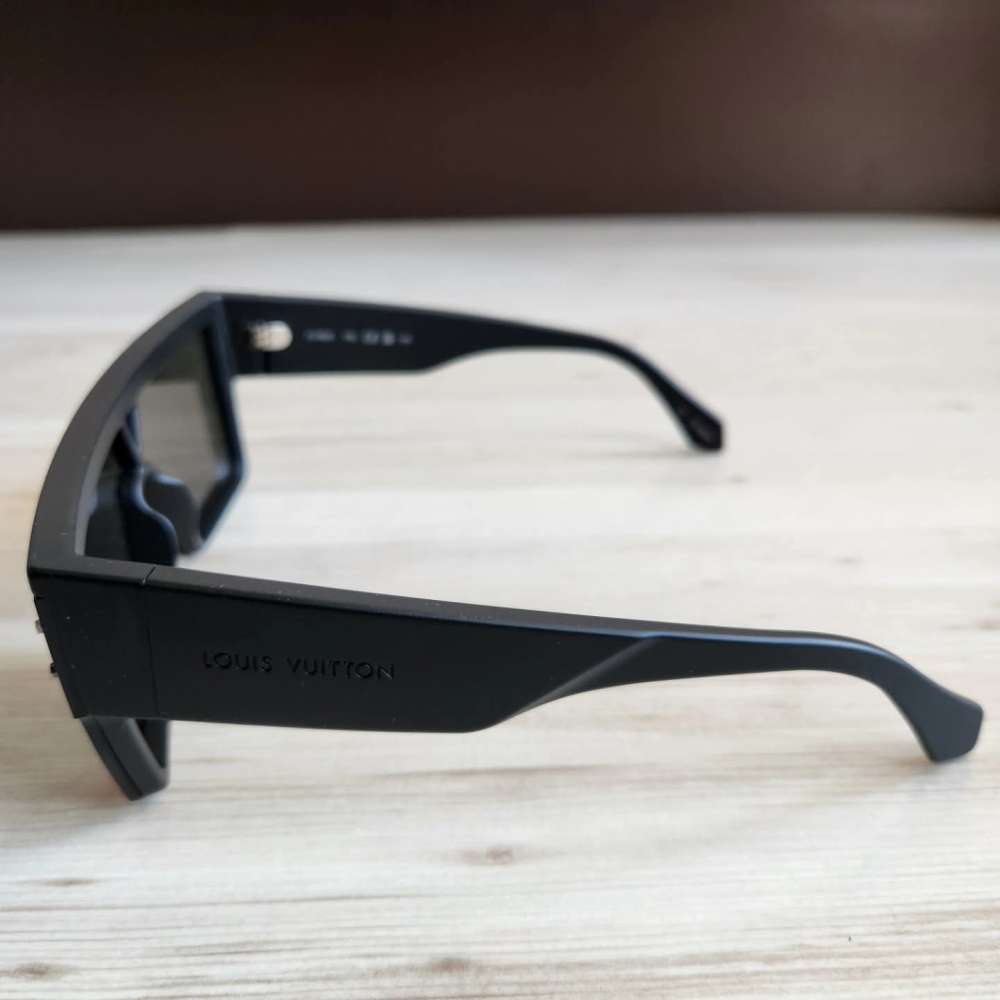 Louis Vuitton Bryle Waima E