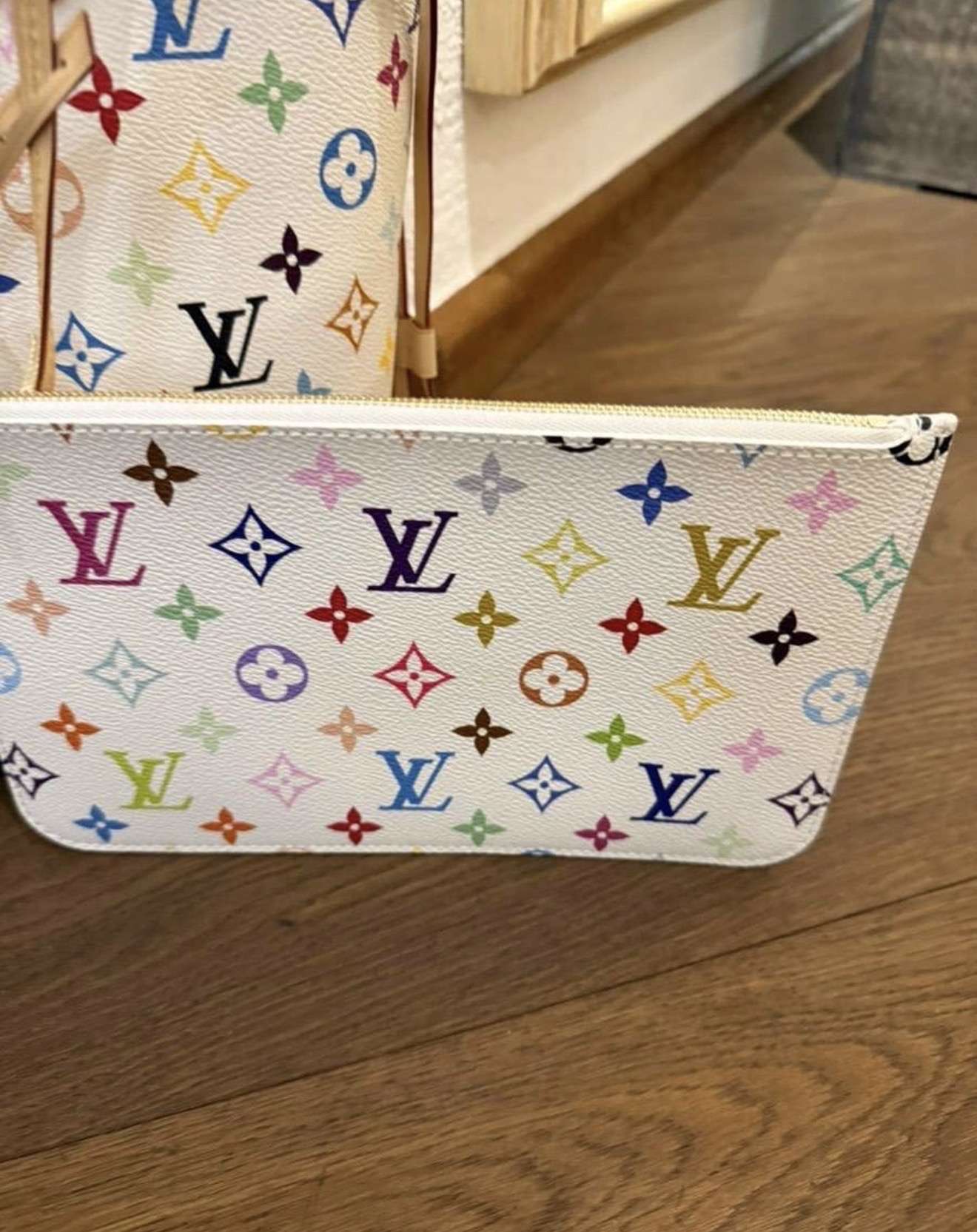 Louis Vuitton Neverfull