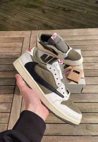 https://www.vipluxury.sk/Nike low Travis Scott - Olive
