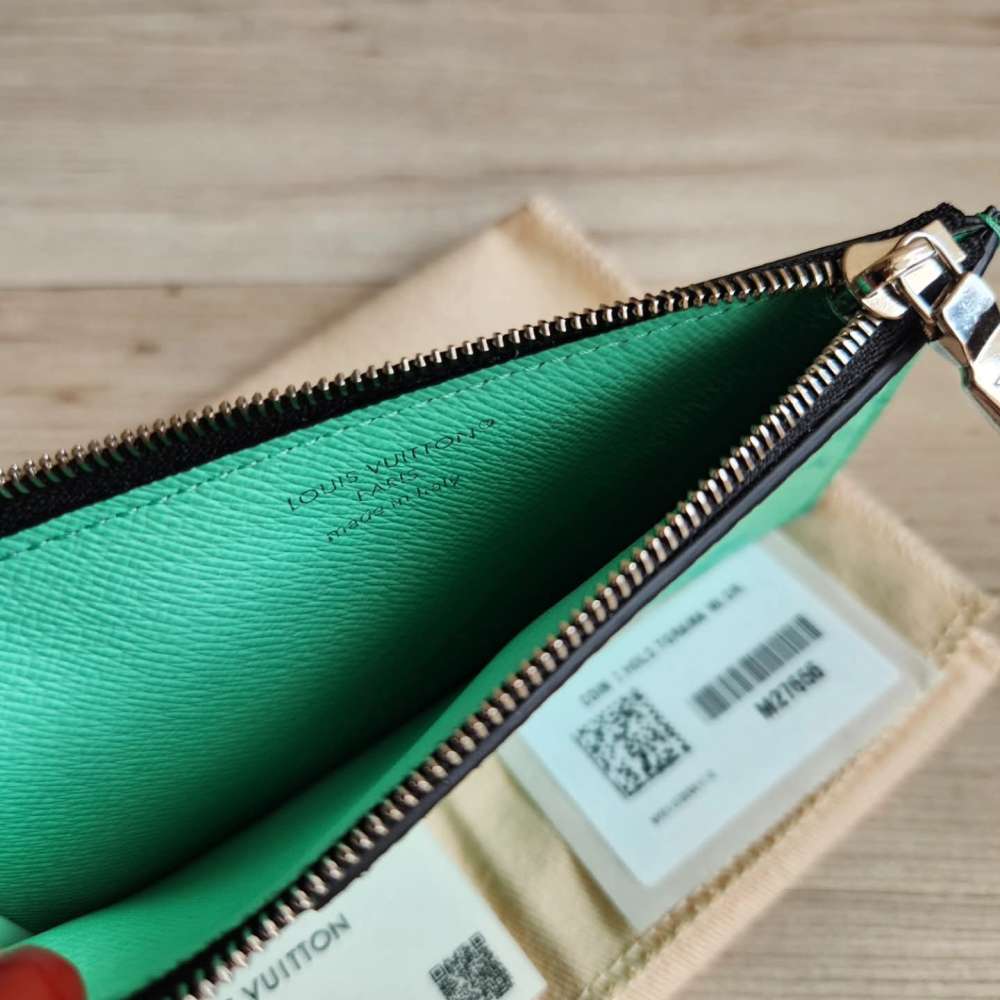 Louis Vuitton Coin Cardholder