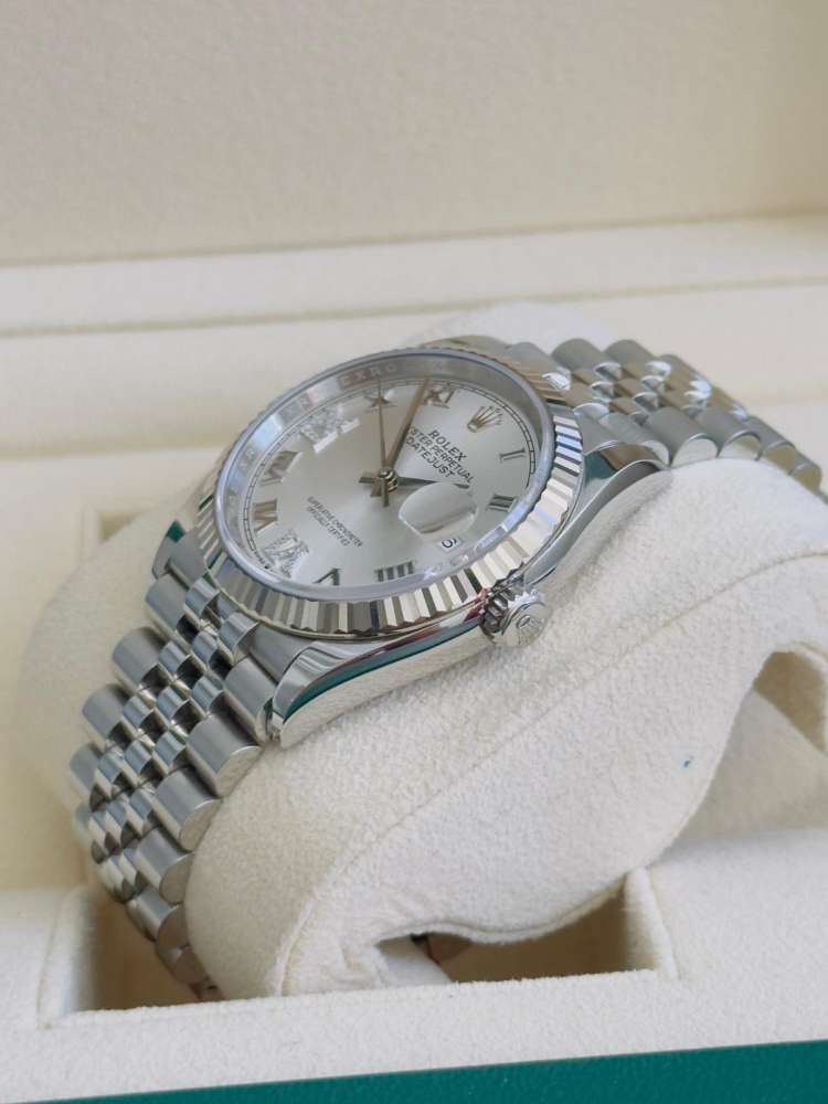 Rolex oyster perpetual
