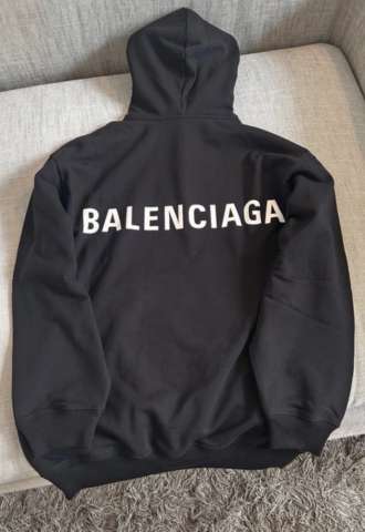 https://www.vipluxury.sk/Balenciaga mikina