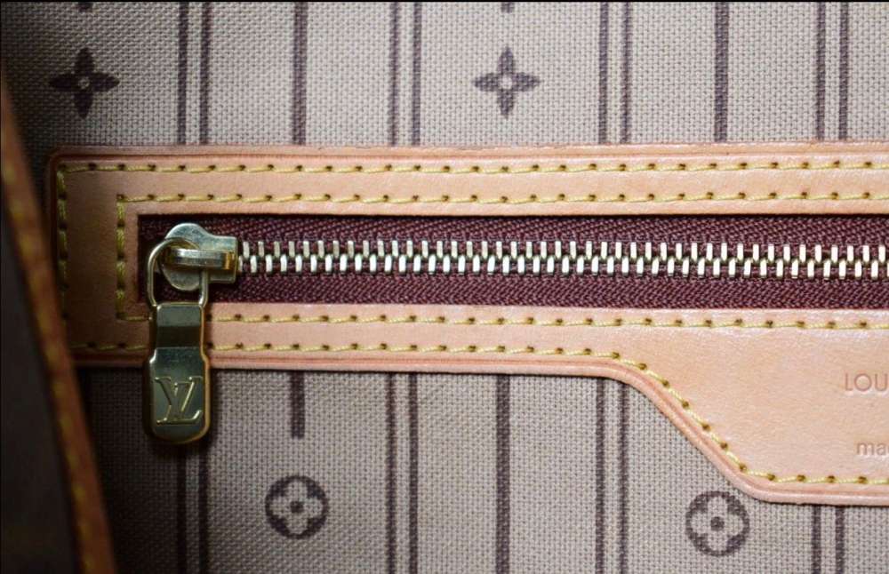 Louis Vuitton neverfull