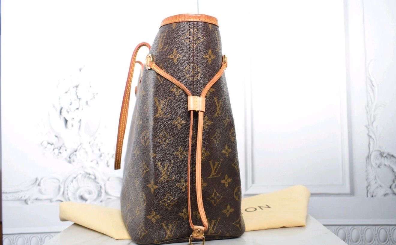 Louis Vuitton neverfull