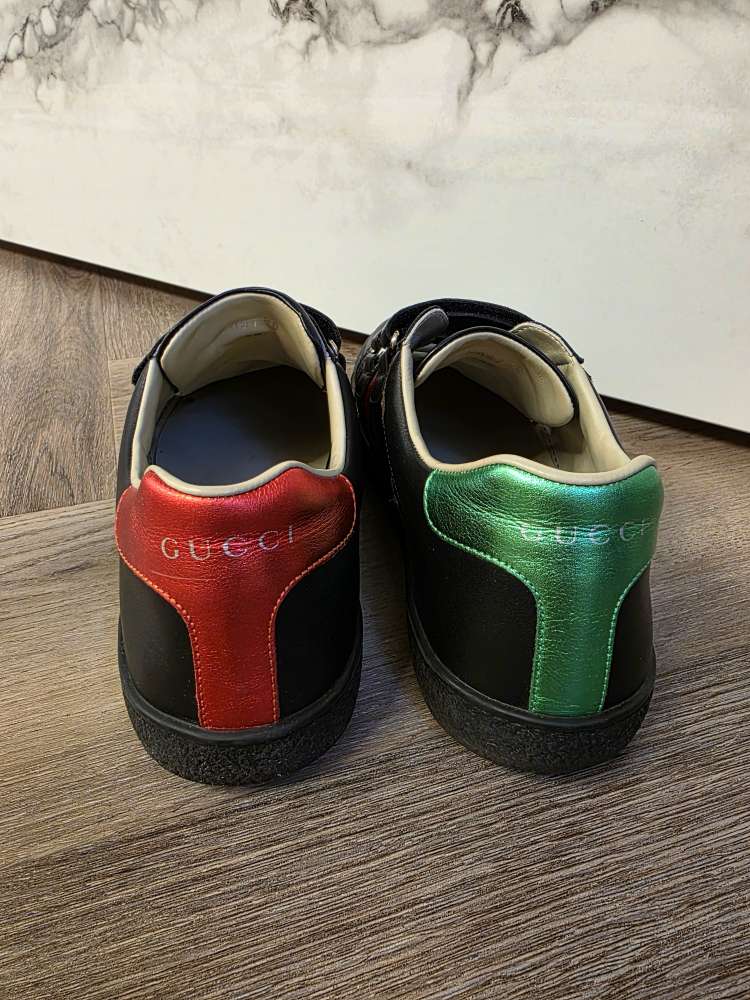 Čierne tenisky Gucci Ace Bee