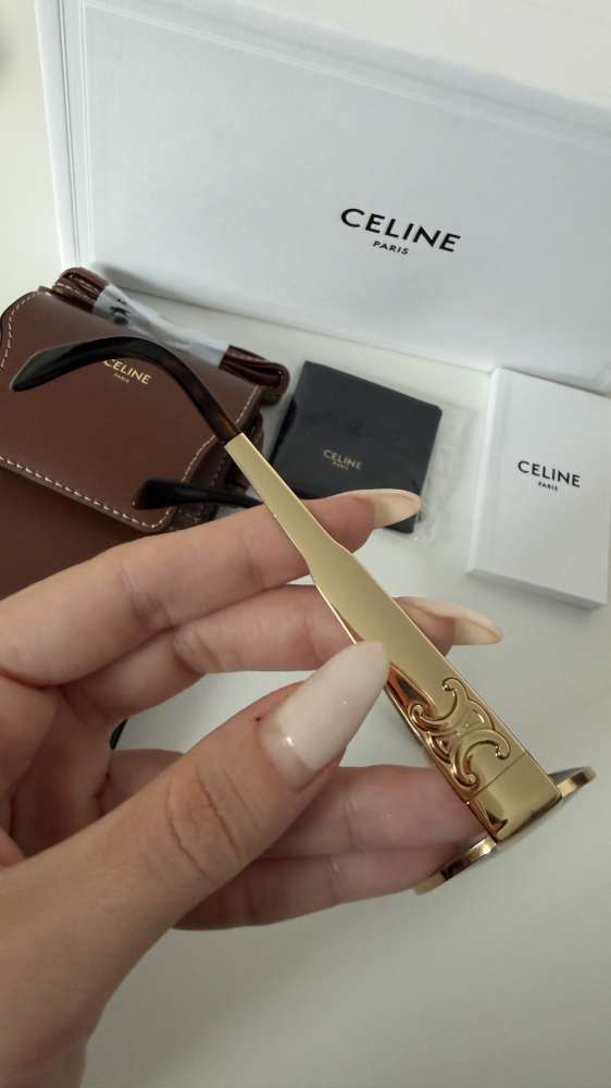 Celine Triomphe metal