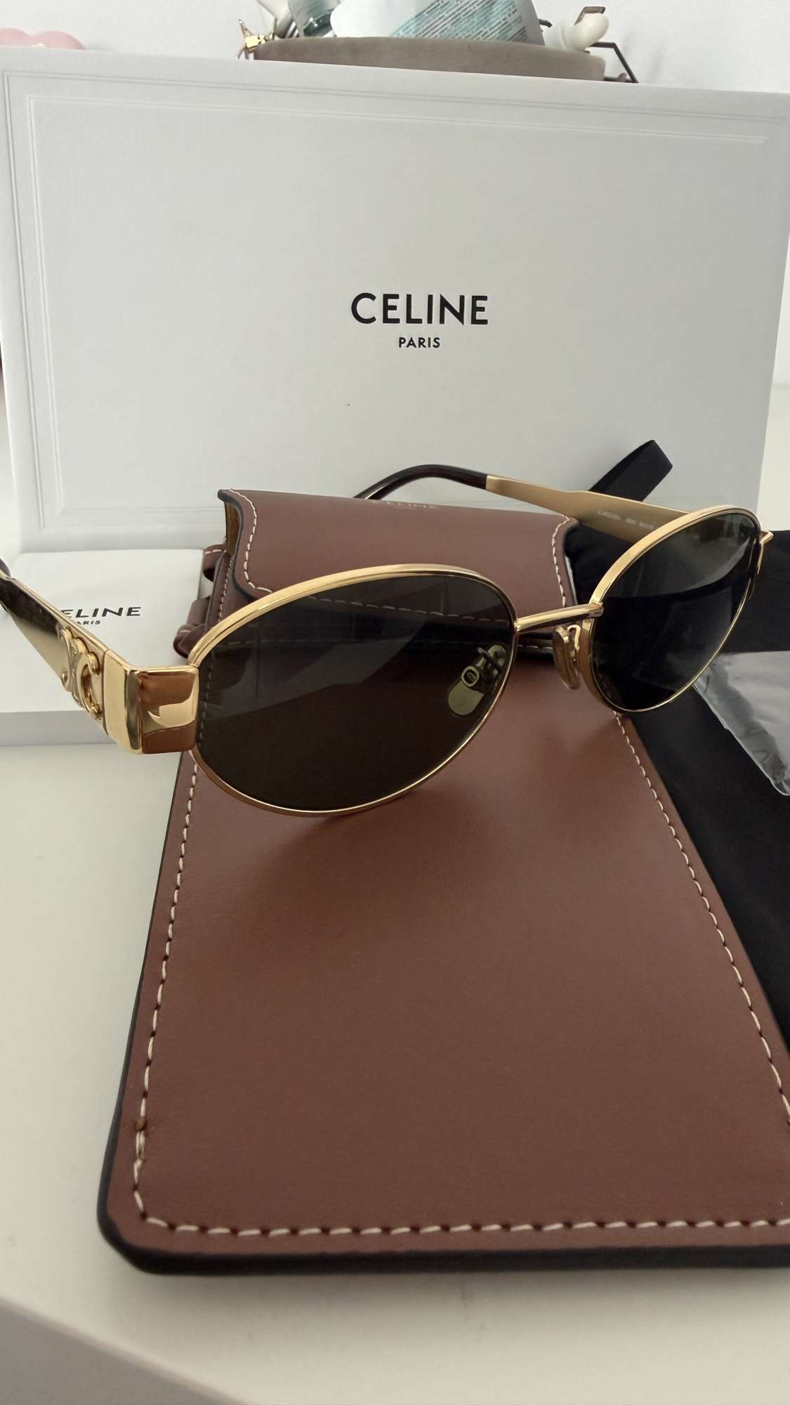 Celine Triomphe metal