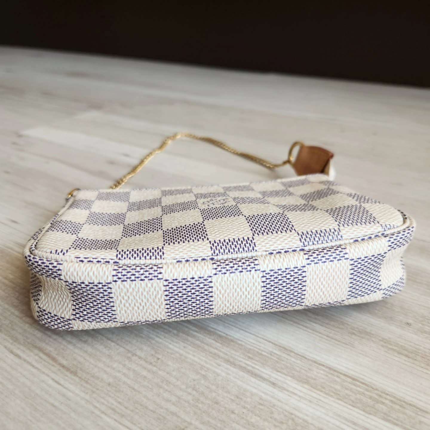 Louis Vuitton Mini Pochette
