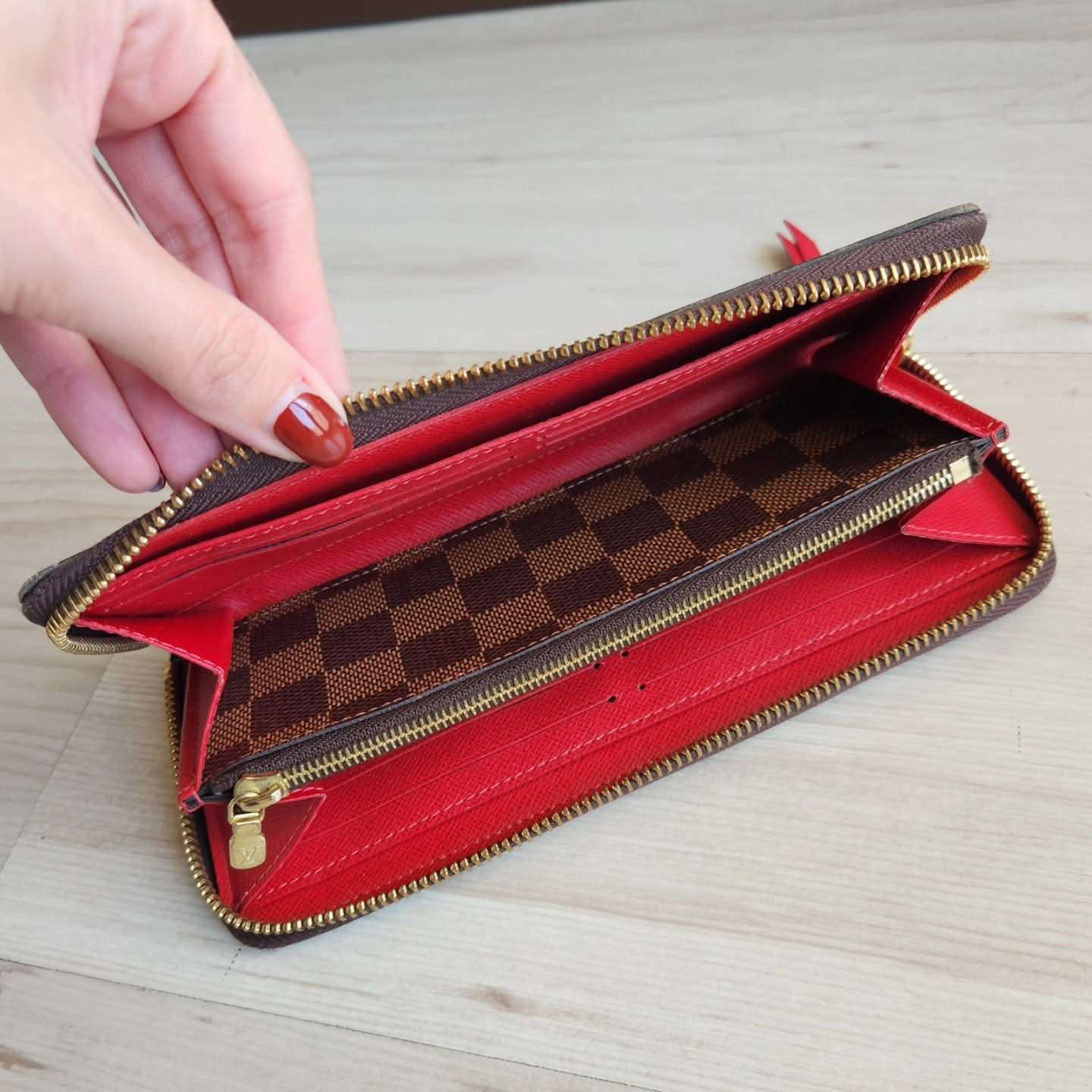 Louis Vuitton Clemence