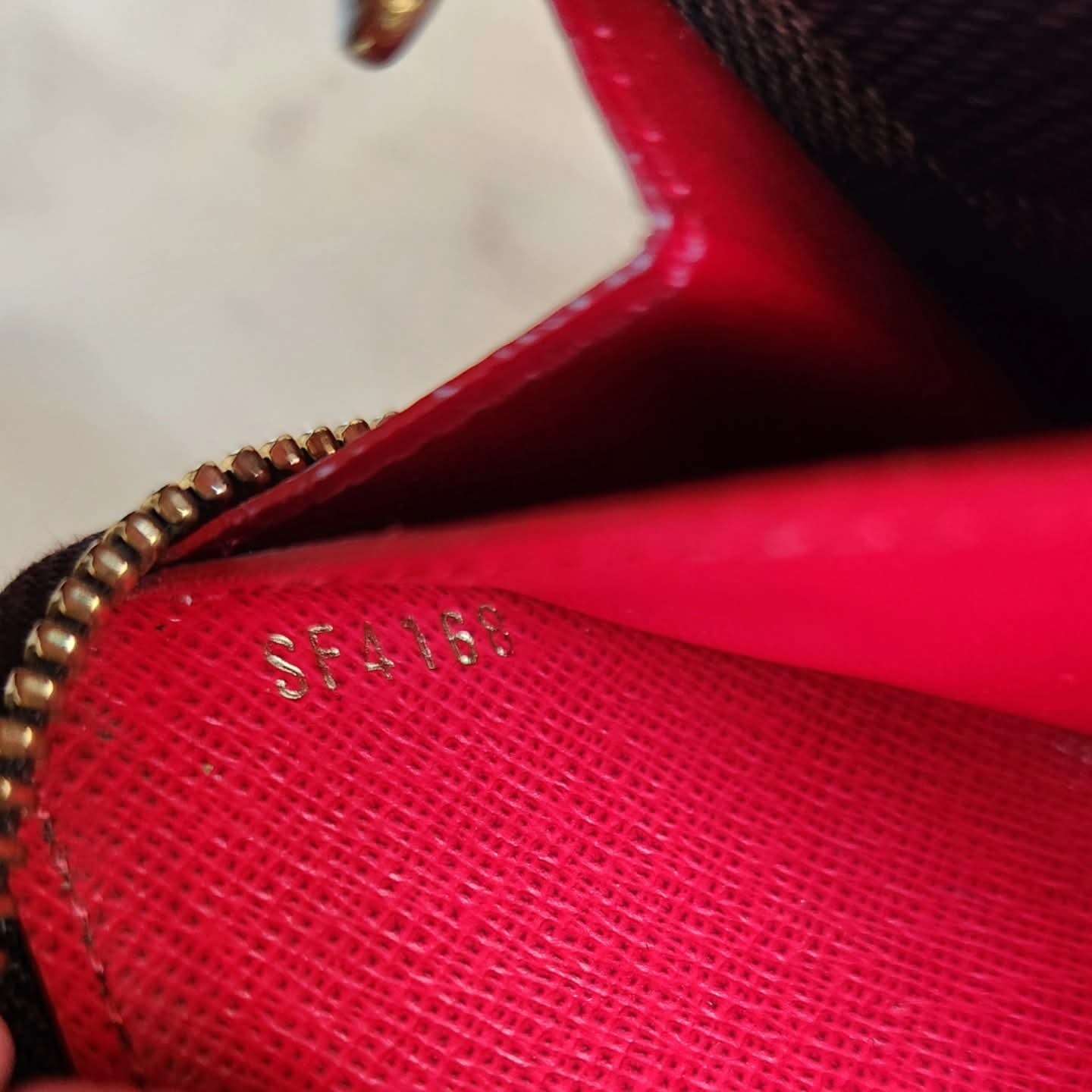 Louis Vuitton Clemence