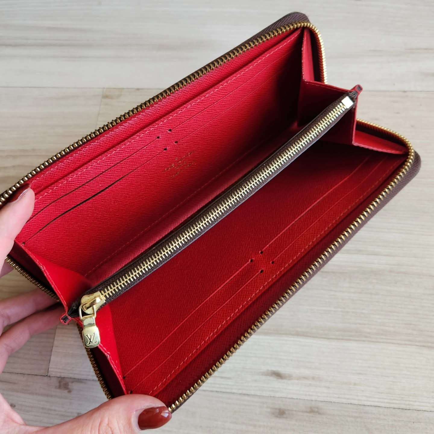 Louis Vuitton Clemence