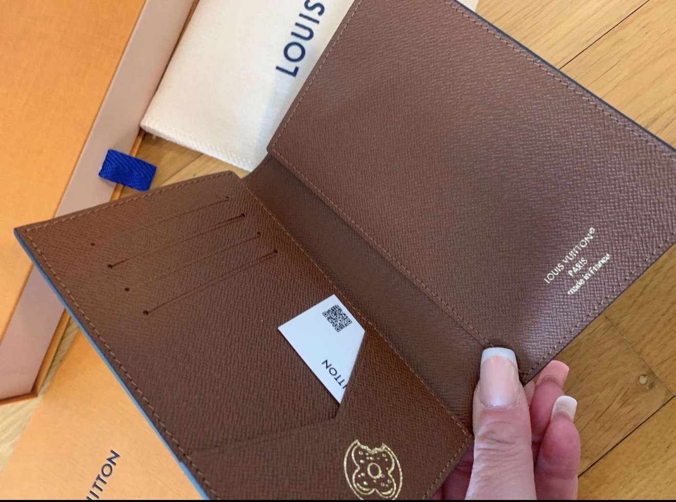 Louis Vuitton obal na pas