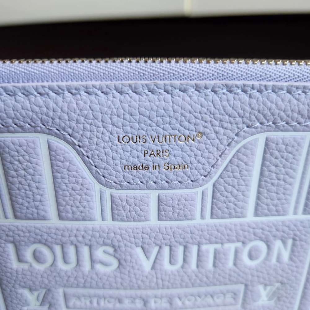 Louis Vuitton Pochette