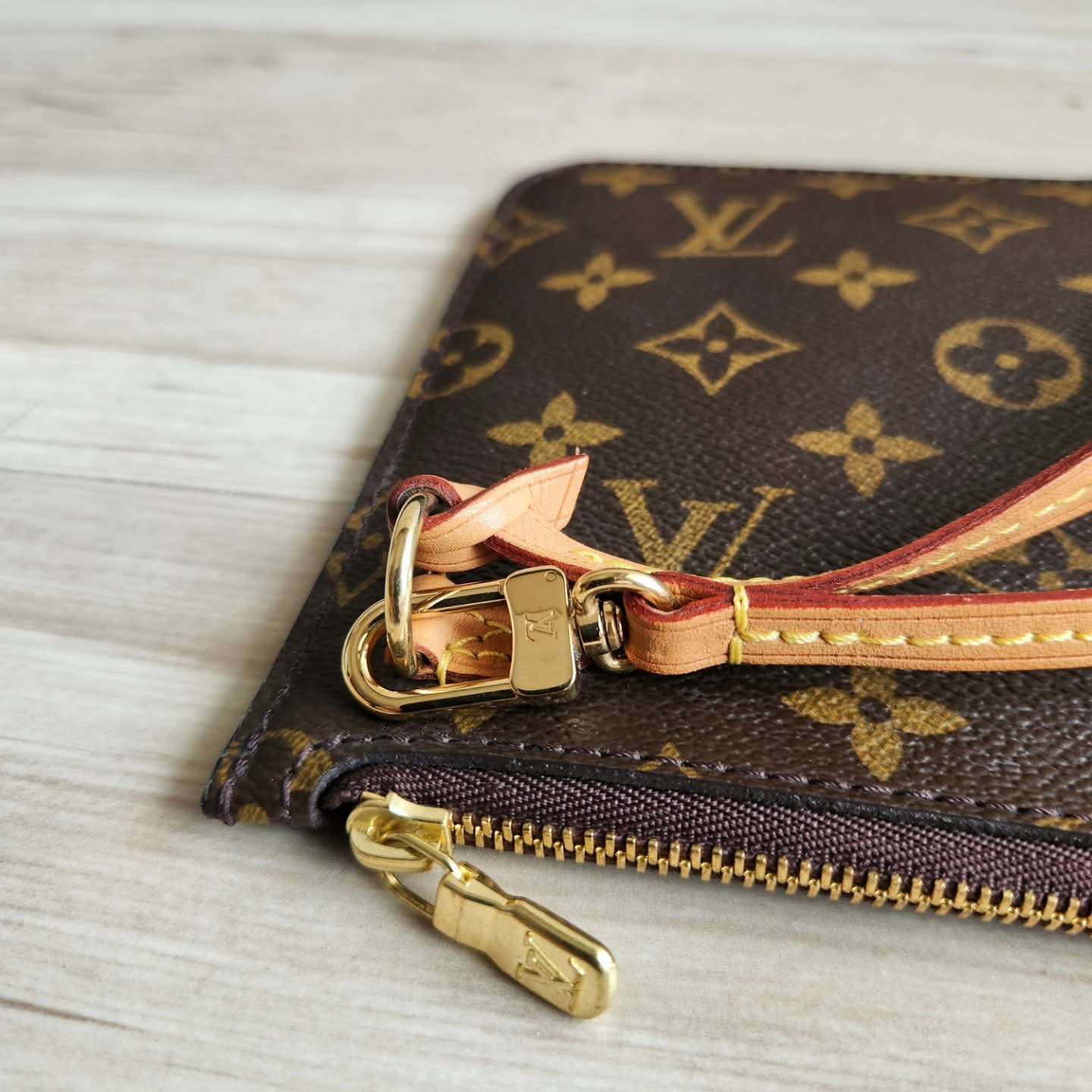 Louis Vuitton Pochette