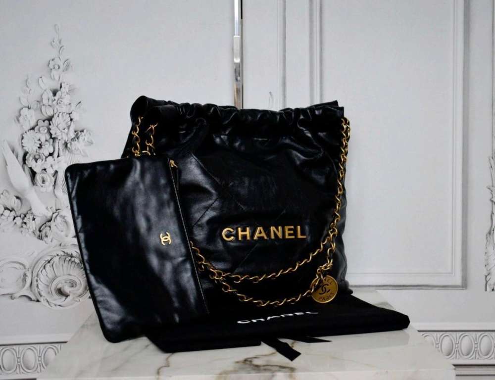 Chanel kabelka 22