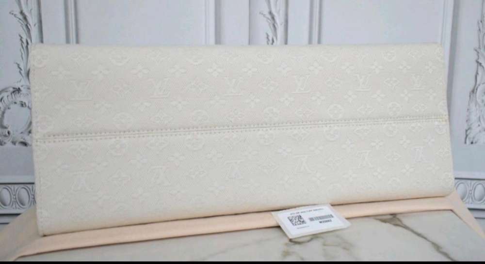 Louis Vuitton onthego