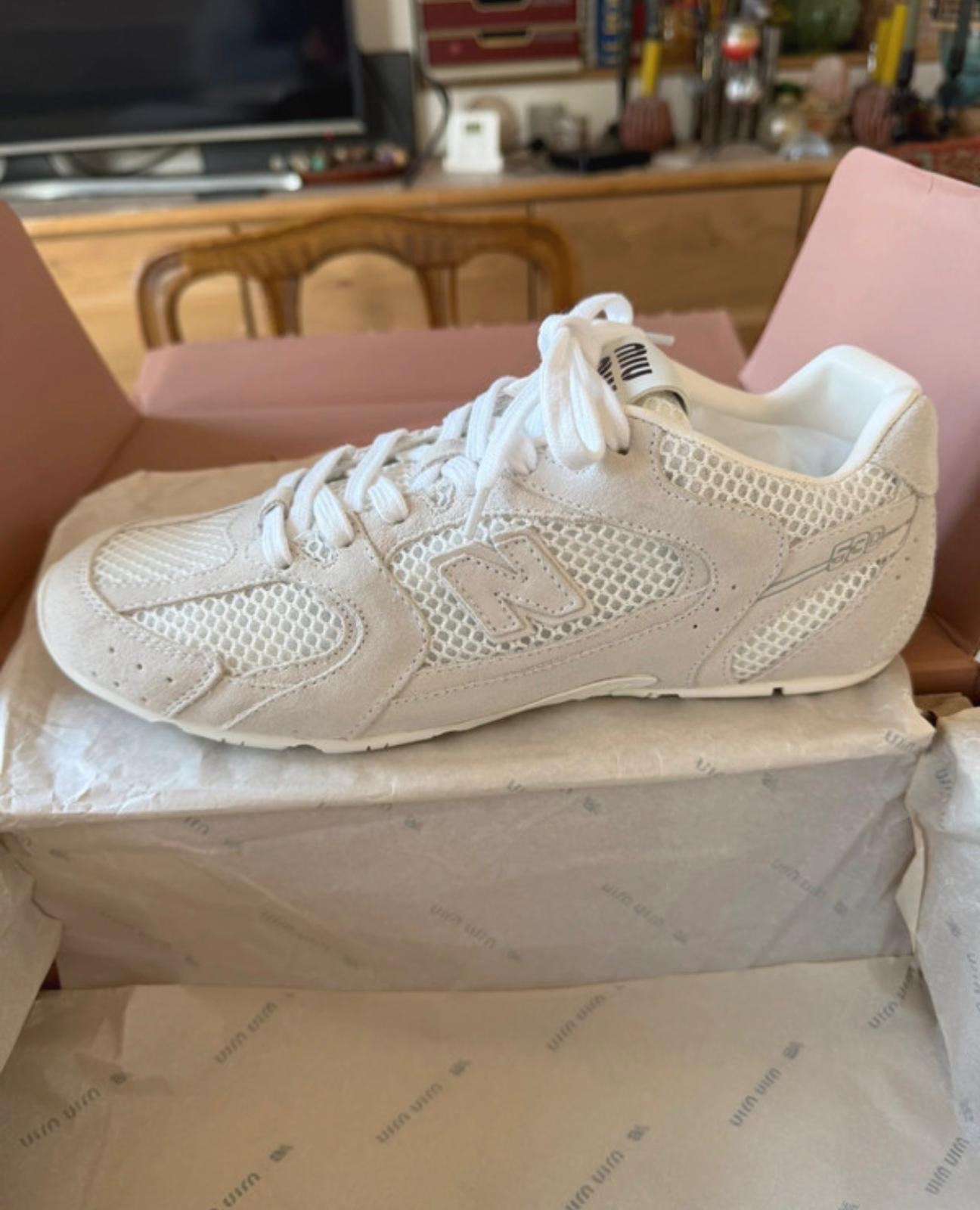 New balance Miu Miu tenisky