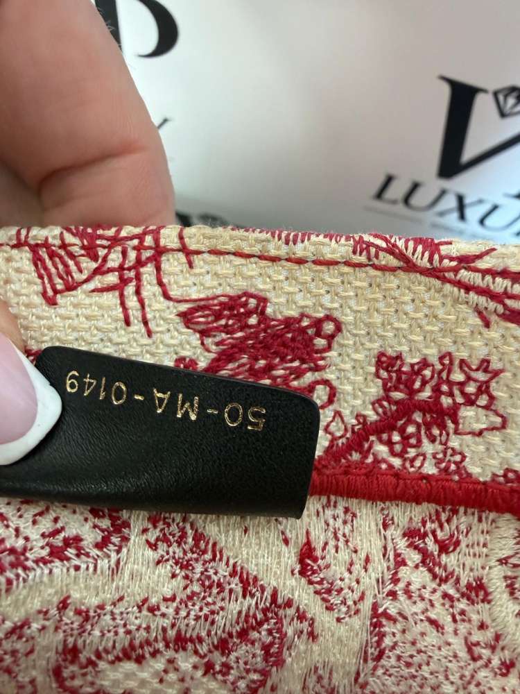 Dior tote bag