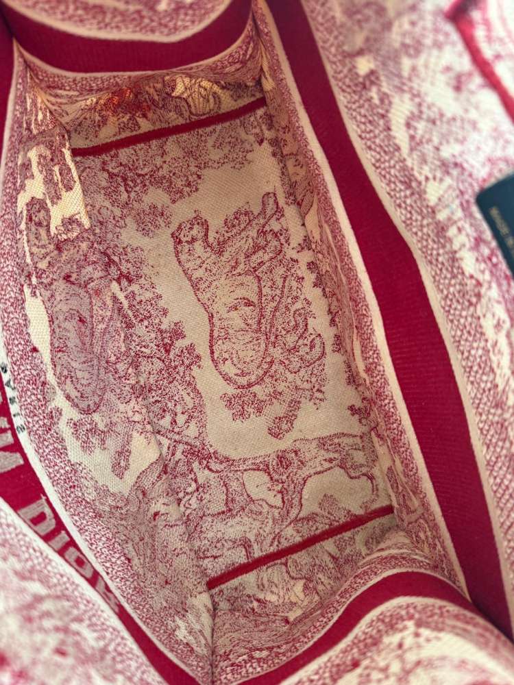 Dior tote bag