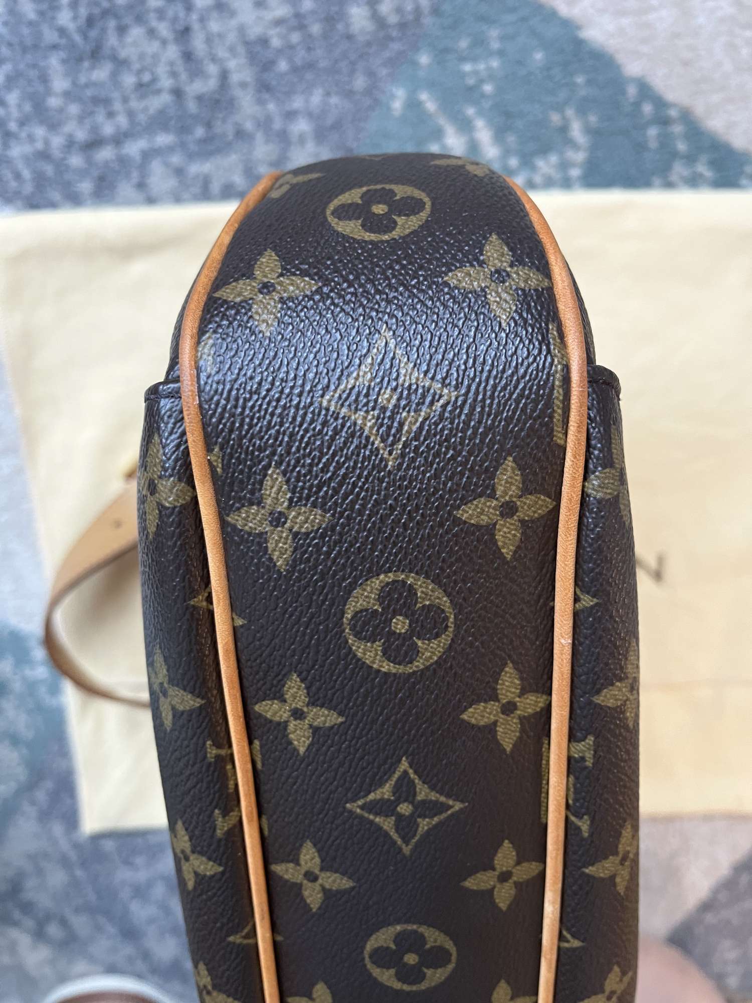 Kabelka Thames GM Louis Vuitton