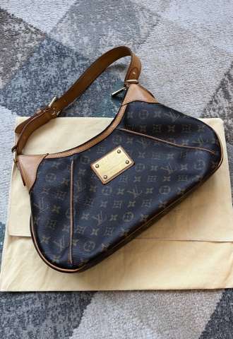 https://www.vipluxury.sk/Kabelka Thames GM Louis Vuitton