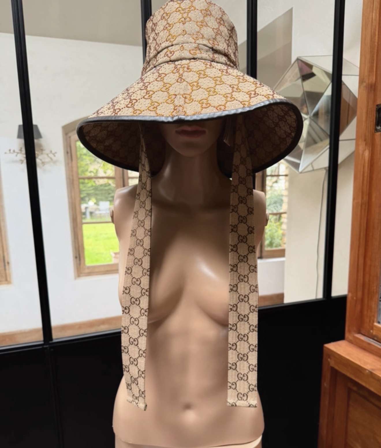 Gucci klobúk