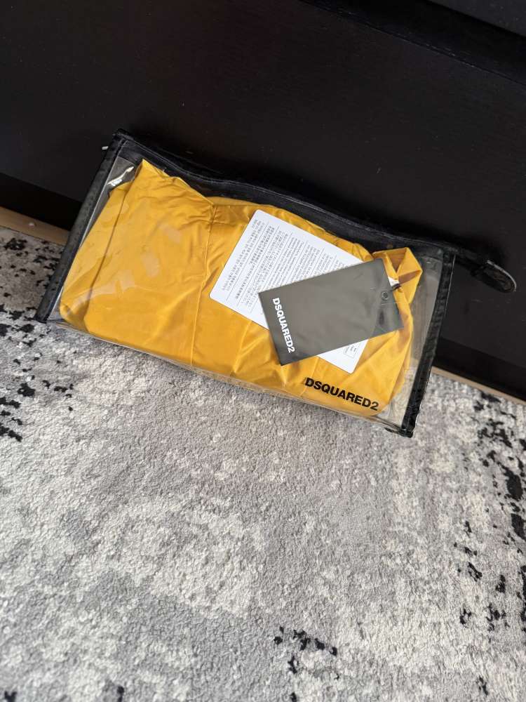 DSQUARED2 GLOBETROTTER WINDBREAKER