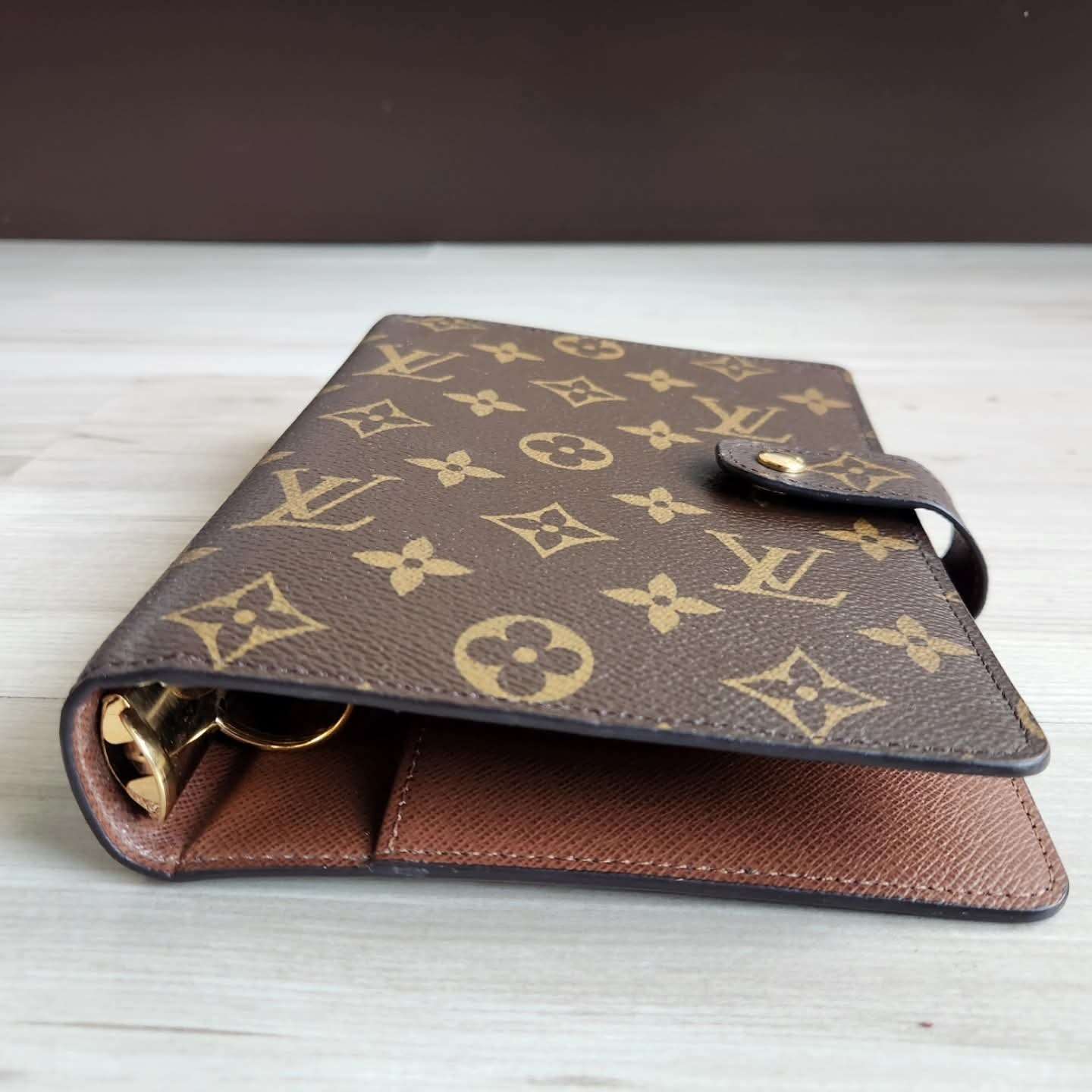 Louis Vuitton Agenda MM