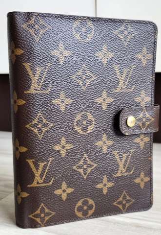 https://www.vipluxury.sk/Louis Vuitton Agenda MM