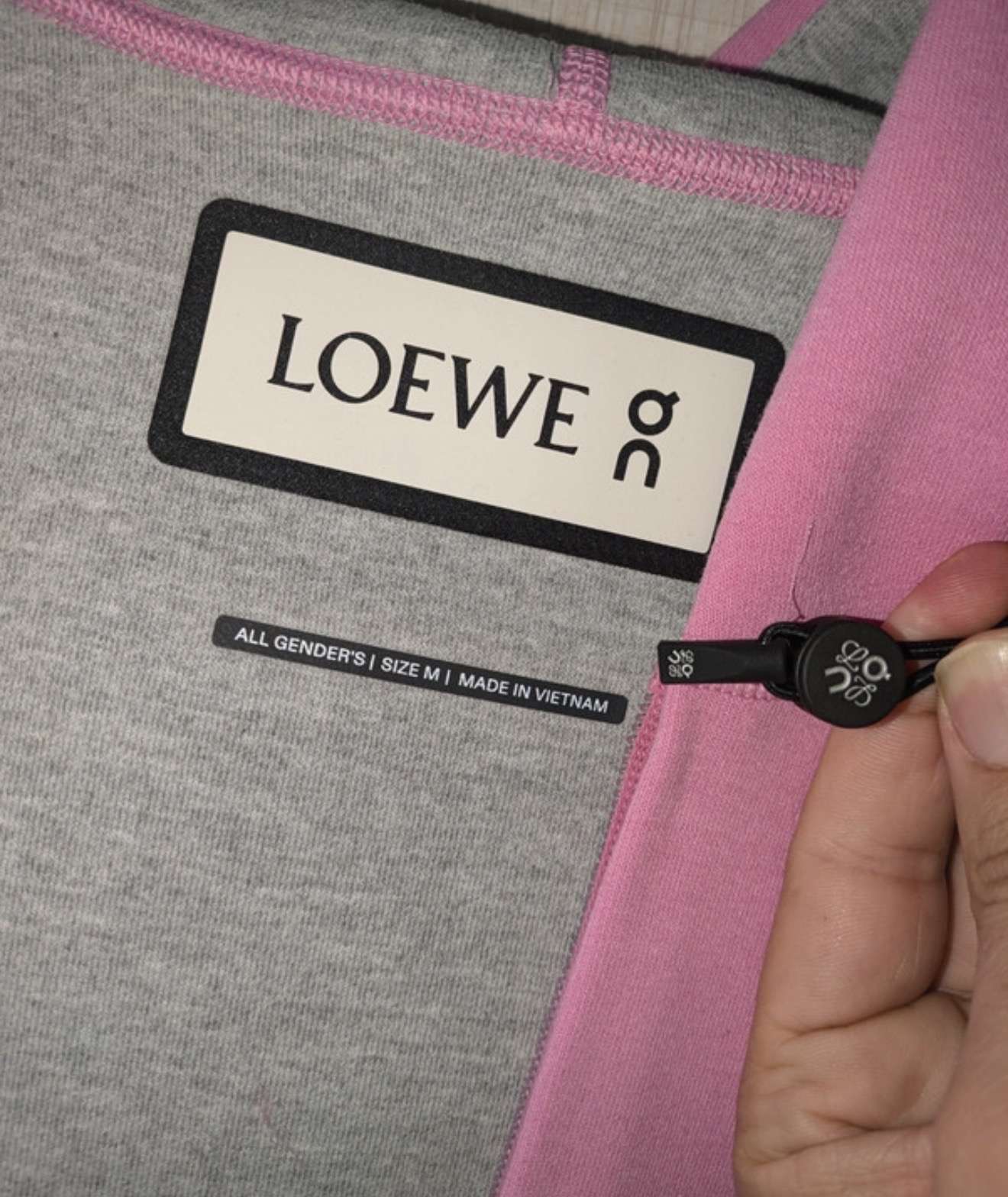 LOEWE mikina