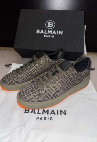 https://www.vipluxury.sk/Balmain B-court
