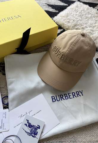 https://www.vipluxury.sk/Burberry Logo Gabardine nová šiltovka