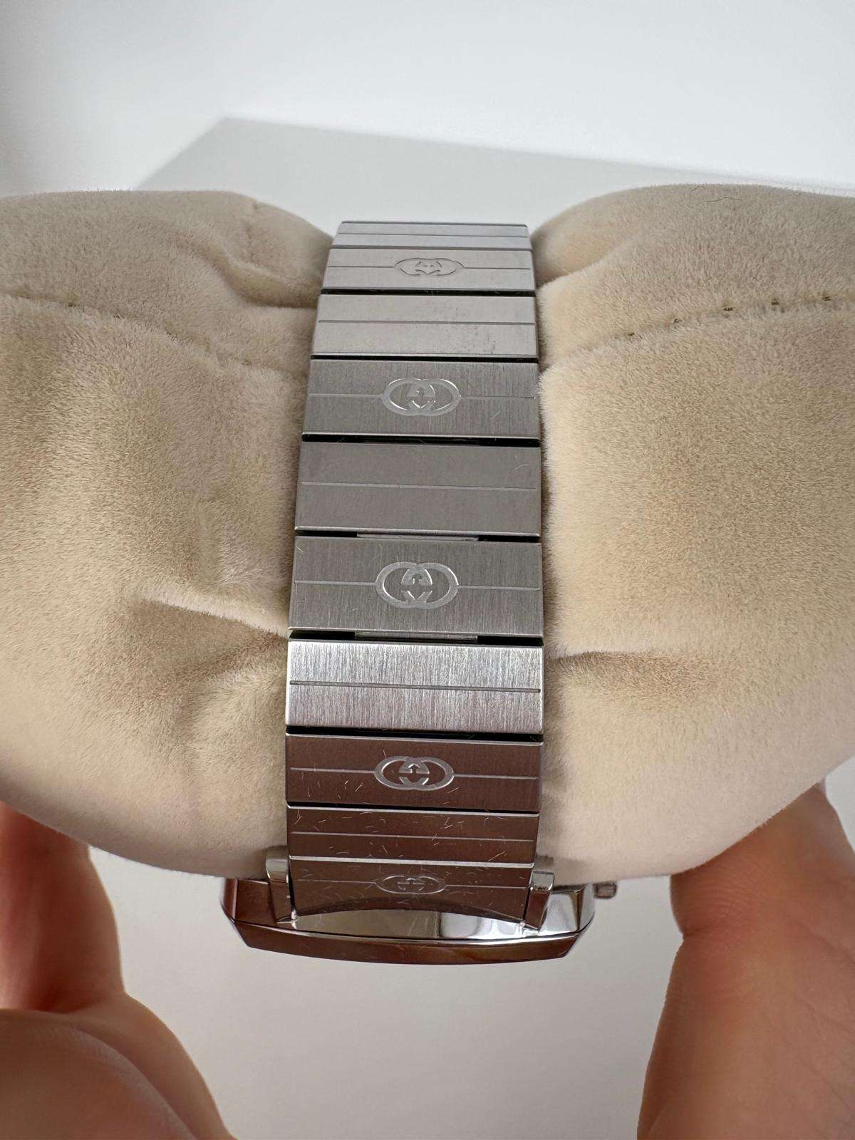 Gucci Grip – Oceľ / Strieborný tón