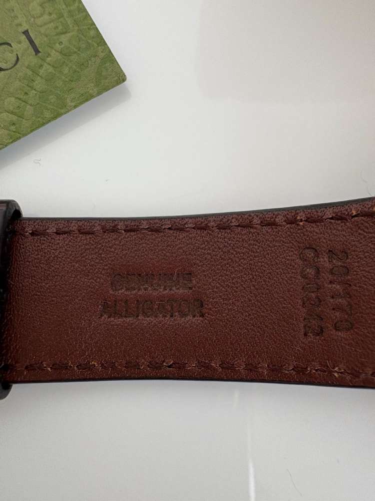 Gucci Grip – 38mm Oceľ / Hnedý Aligátor