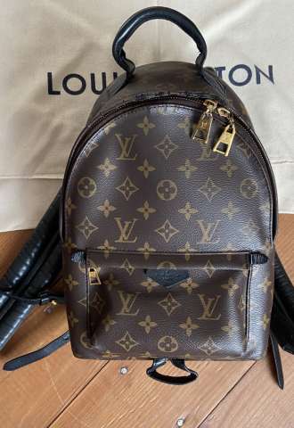 https://www.vipluxury.sk/Louis Vuitton Palm Springs PM