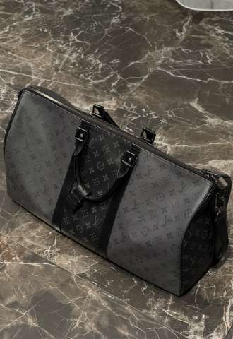https://www.vipluxury.sk/Louis Vuitton Keepall 50 v prevedení Monogram Eclipse