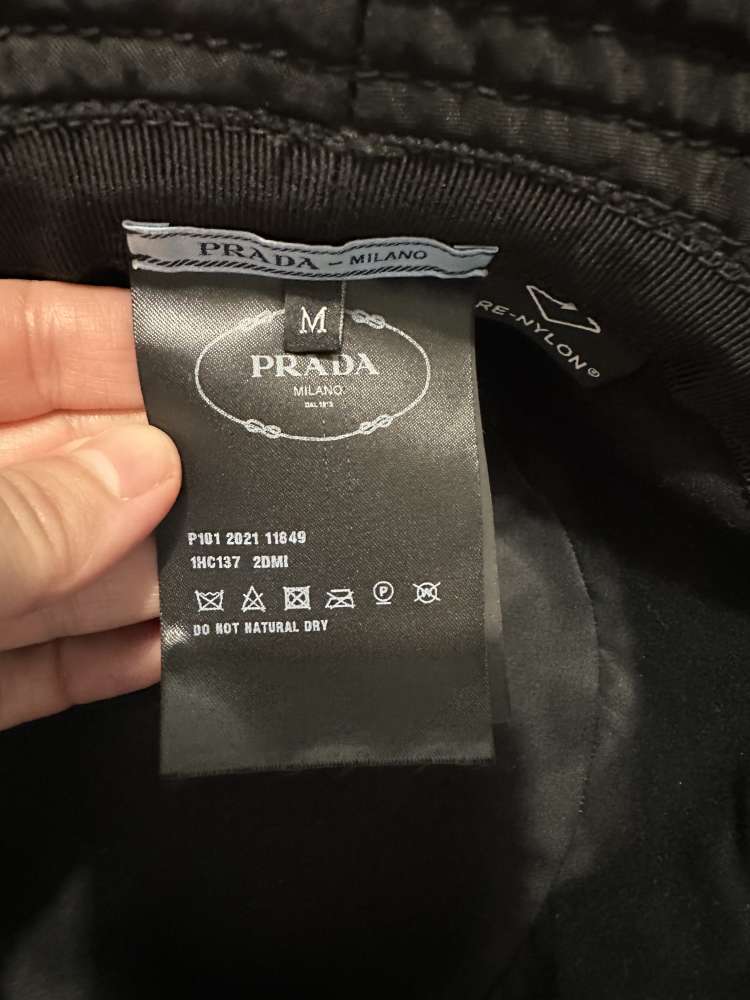 Klobouk Prada