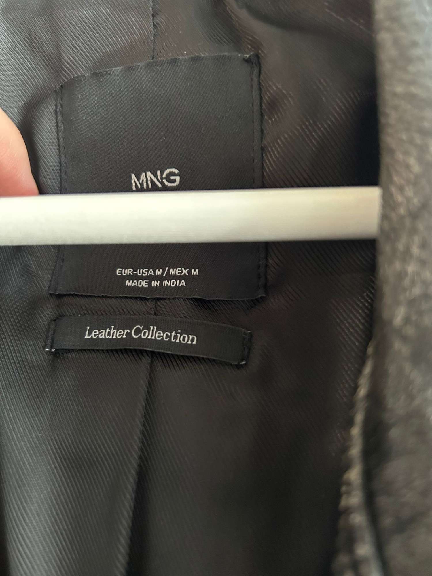 Kožená bunda Mango