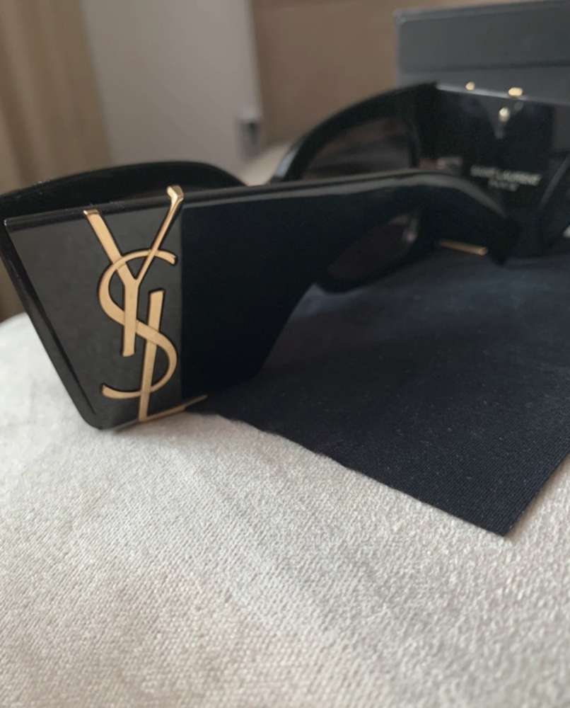 Yves Saint Laurent slnečné okuliare