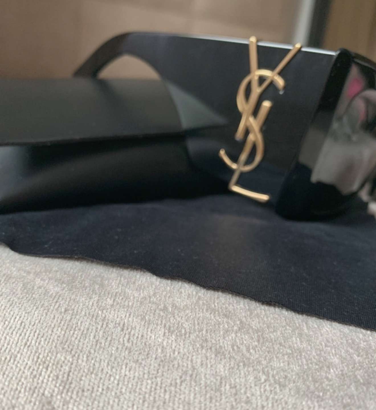 Yves Saint Laurent slnečné okuliare