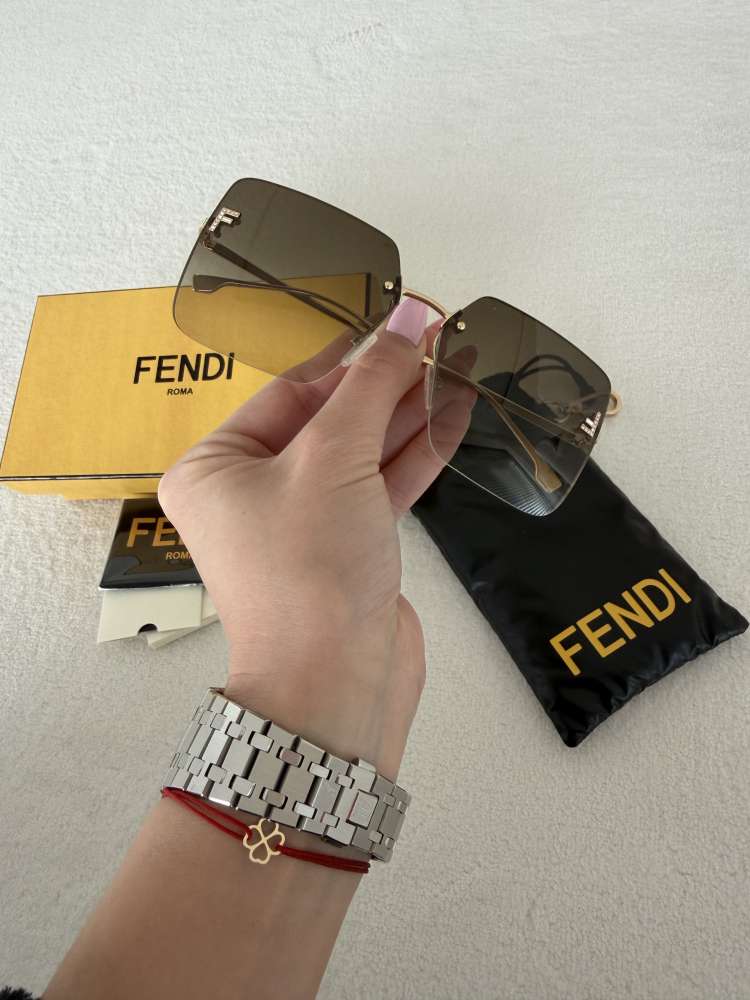 FENDI slnečné okuliare