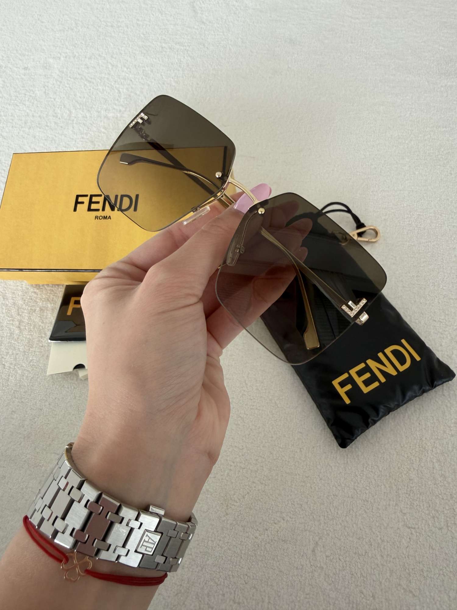 FENDI slnečné okuliare