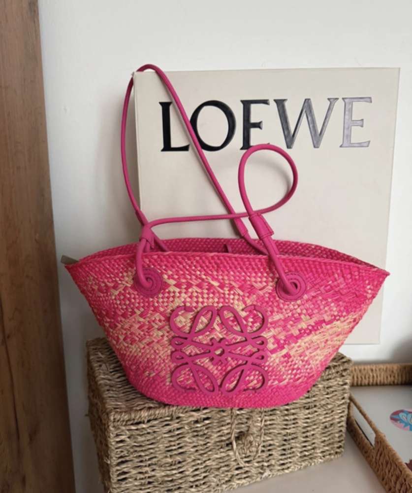 LOEWE košík
