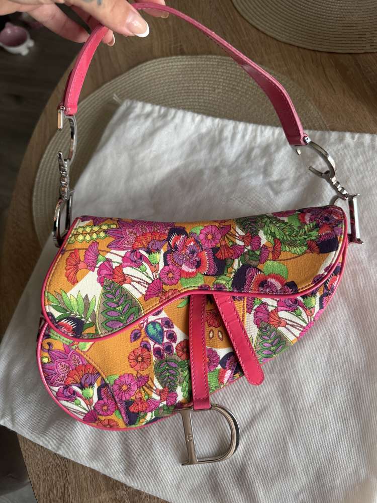 Dior Saddle bag