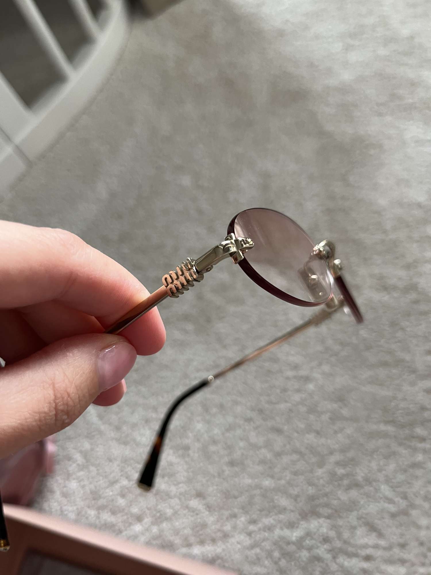 MiuMiu slnečné okuliare